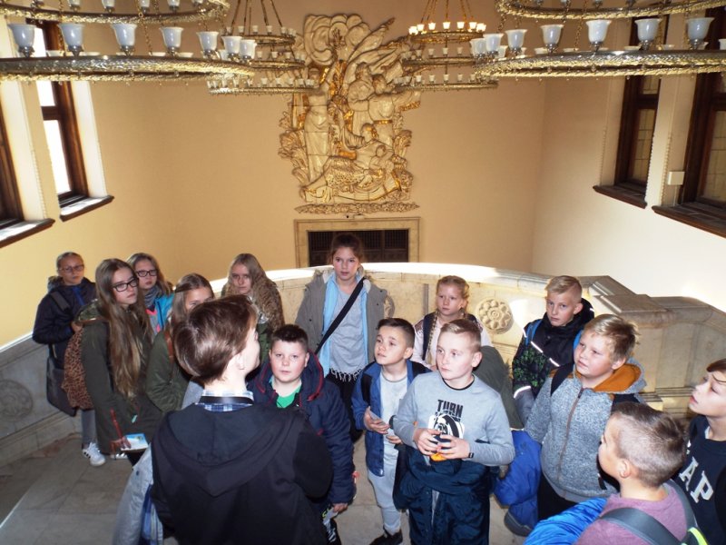 Wycieczka kl 4-6 do PKiN w Warszawie